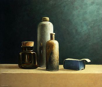 Stilleven met thermoskruik, 73x64cm, 2004 VERKOCHT